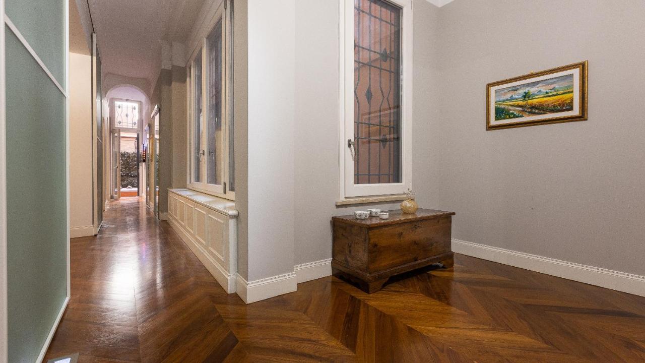 Gregoriana Luxury Rental In ローマ エクステリア 写真